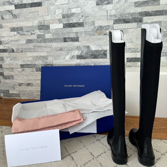 Stuart Weitzman over the knee boots - Picture 3 of 6